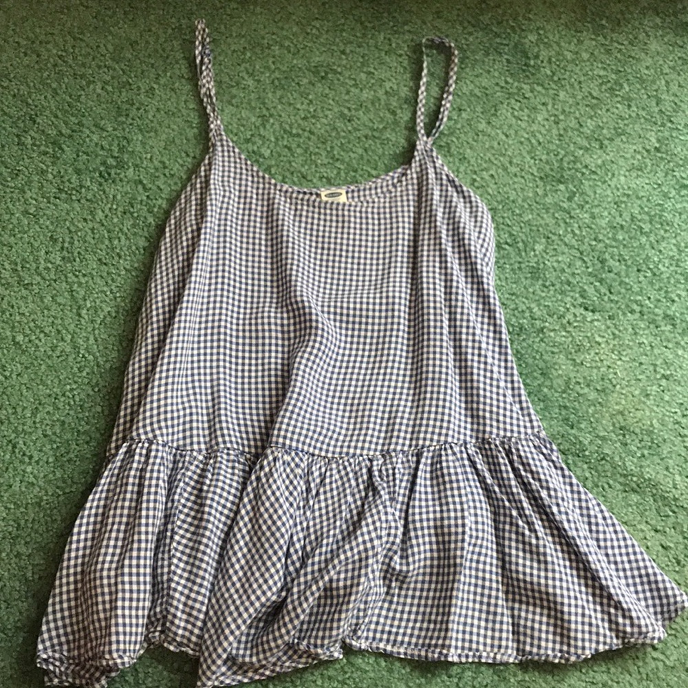 Checker patterned flowy tank